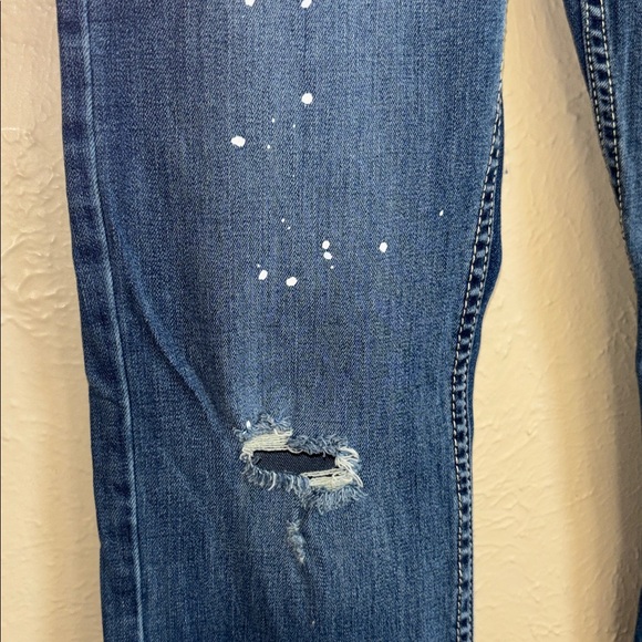 Levi’s 511 SlimFit Low Rise Medium Wash Distressed Paint Splatter Distress Jean - Picture 5 of 10